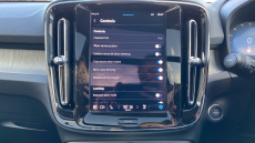 Volvo XC40 2.0 B3P Ultra Dark 5dr Auto Petrol Estate